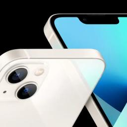 Apple iPhone 13